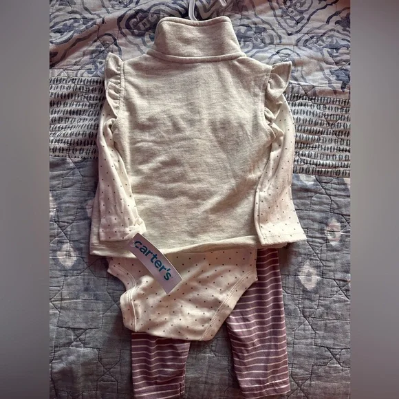 Baby Girls bundle of 3 outfits 12 months - Picture 2 of 10